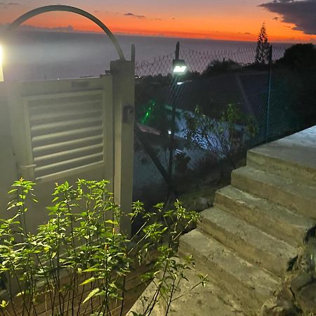 Bungalow Palbea Superieur Avec Spa Et Vue Mer Schoelcher Exterior foto